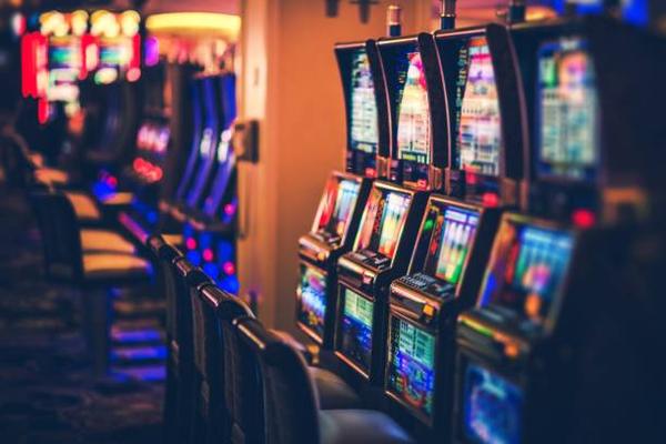 News Source Verification: What to Weigh When Researching Online Casino UAE