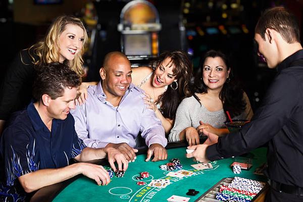 Discover Poker Games at a trusted online casino Singapore for Players